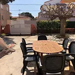 T5 Avec Jardin, 100m Plage, Clim, Wifi, Pour 8-10 Pers, - Fr-1-81-524 Villa Le Barcarès