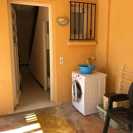 Villa T5 Avec Jardin, 100m Plage, Clim, Wifi, Pour 8-10 Pers, - Fr-1-81-524 Le Barcarès
