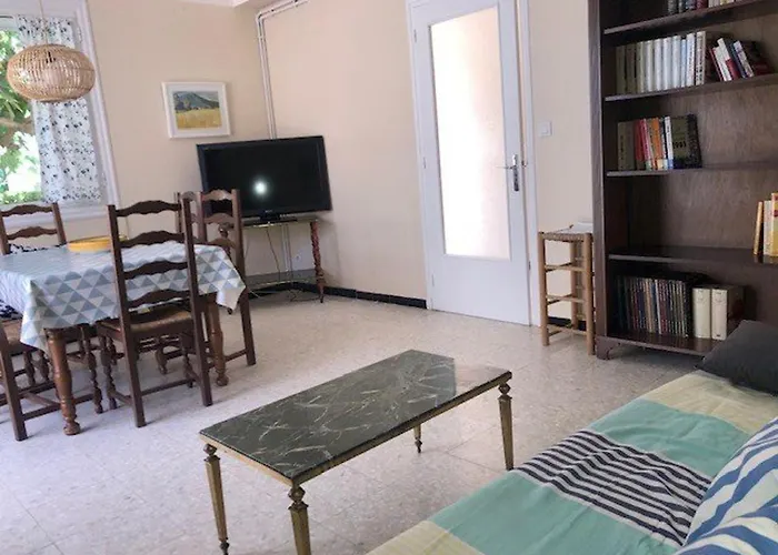 T5 Avec Jardin, 100m Plage, Clim, Wifi, Pour 8-10 Pers, - Fr-1-81-524 * Le Barcarès